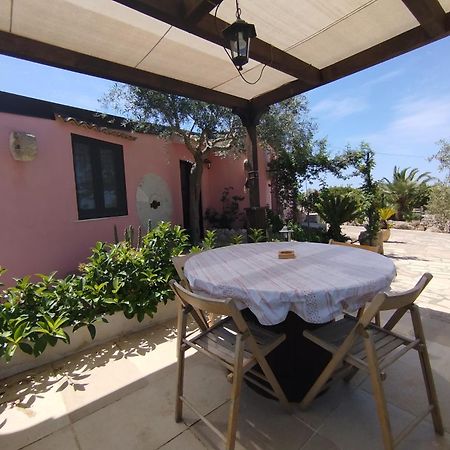 Dependance In Villa Con Piscina Ragusa Zewnętrze zdjęcie