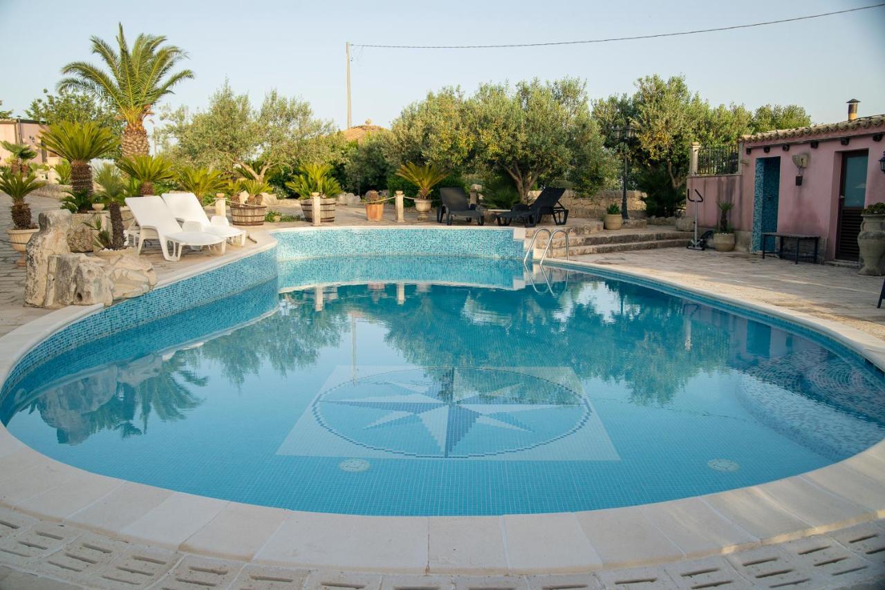 Dependance In Villa Con Piscina Ragusa Zewnętrze zdjęcie