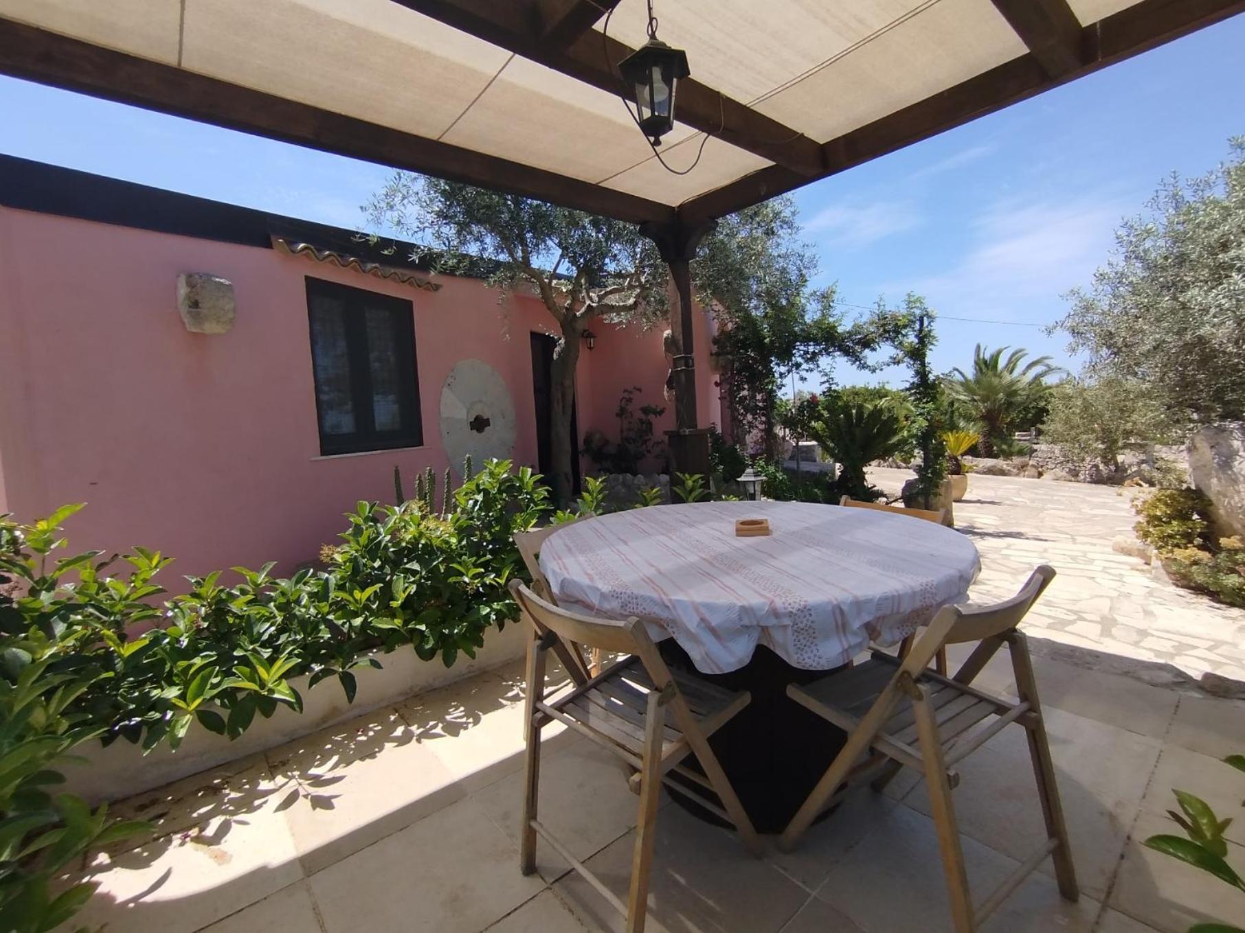 Dependance In Villa Con Piscina Ragusa Zewnętrze zdjęcie